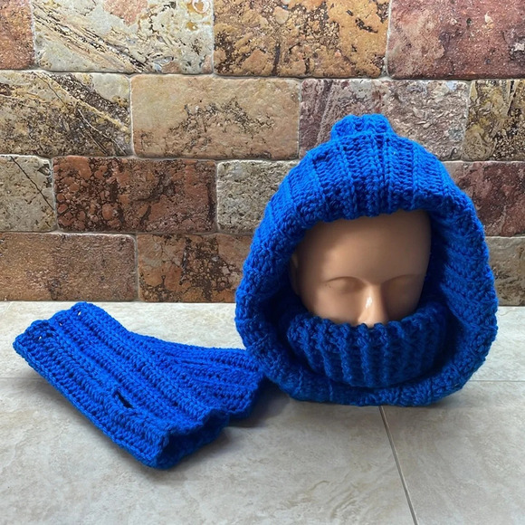 Handmade Women Hat Turtleneck Hoodie Gloves Crochet Scarf Ski Stretchy Warm NWOT main image 11